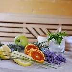 فندق Garni Partaneshof 4*