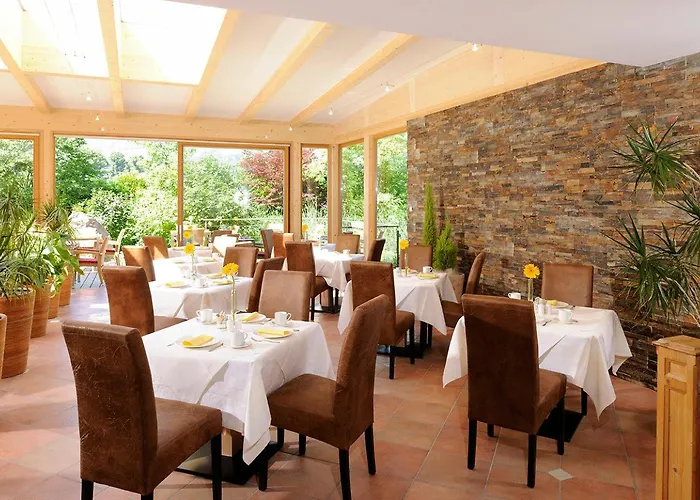 Hotel Garni Partaneshof Meran