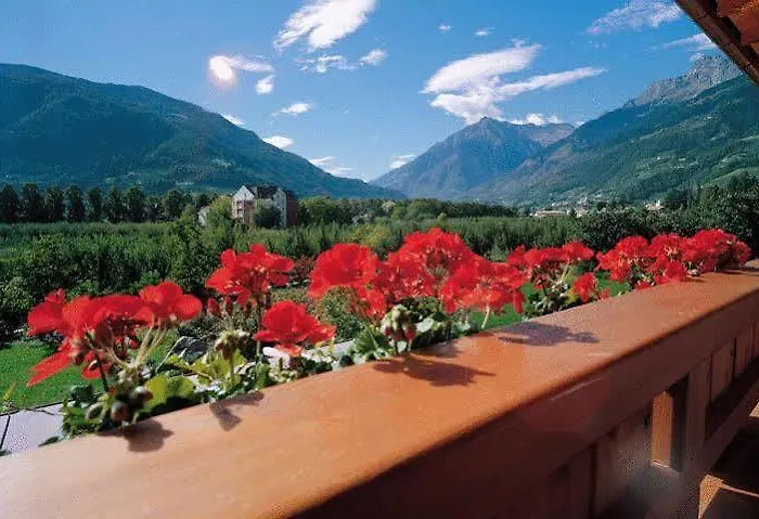 Garni Partaneshof 4* Merano